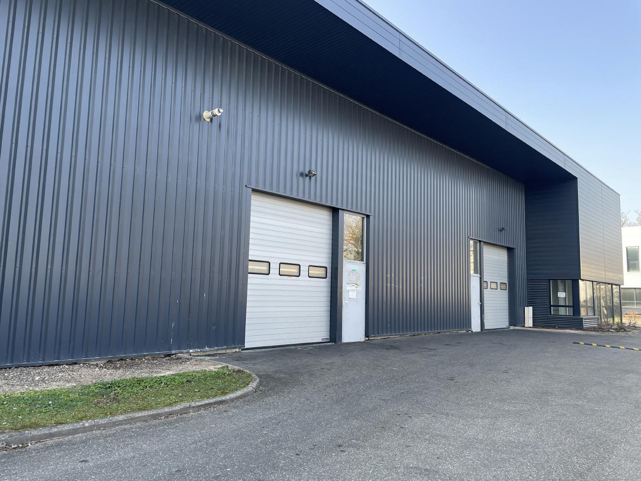 Local d'activité Geispolsheim 728m² Location local d'activité Geispolsheim Bas-Rhin OLACT2310337 0